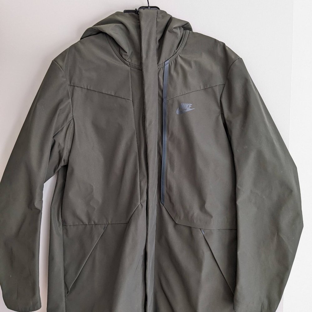 Nike Tech Rain Coat